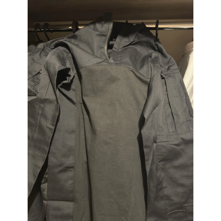 Chemise de combat tactique noire "Enhanced" photo review