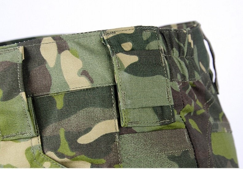 Tactical camo shorts "Venom" R7