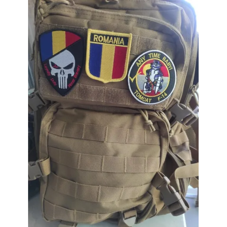 Patch Tête de Mort Drapeau Roumain photo review