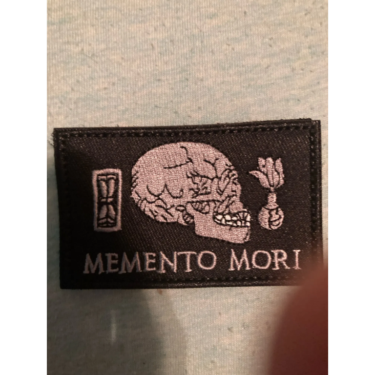 Patch Memento Mori photo review
