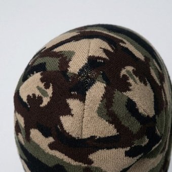 Camo knit beanie