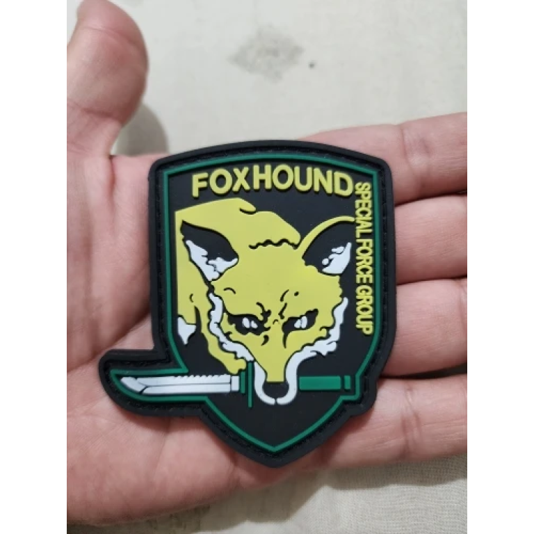 Écusson brodé Outer Heaven photo review