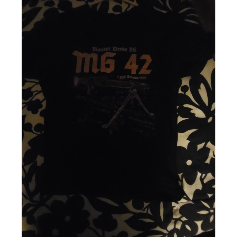 T-shirt MG42 photo review