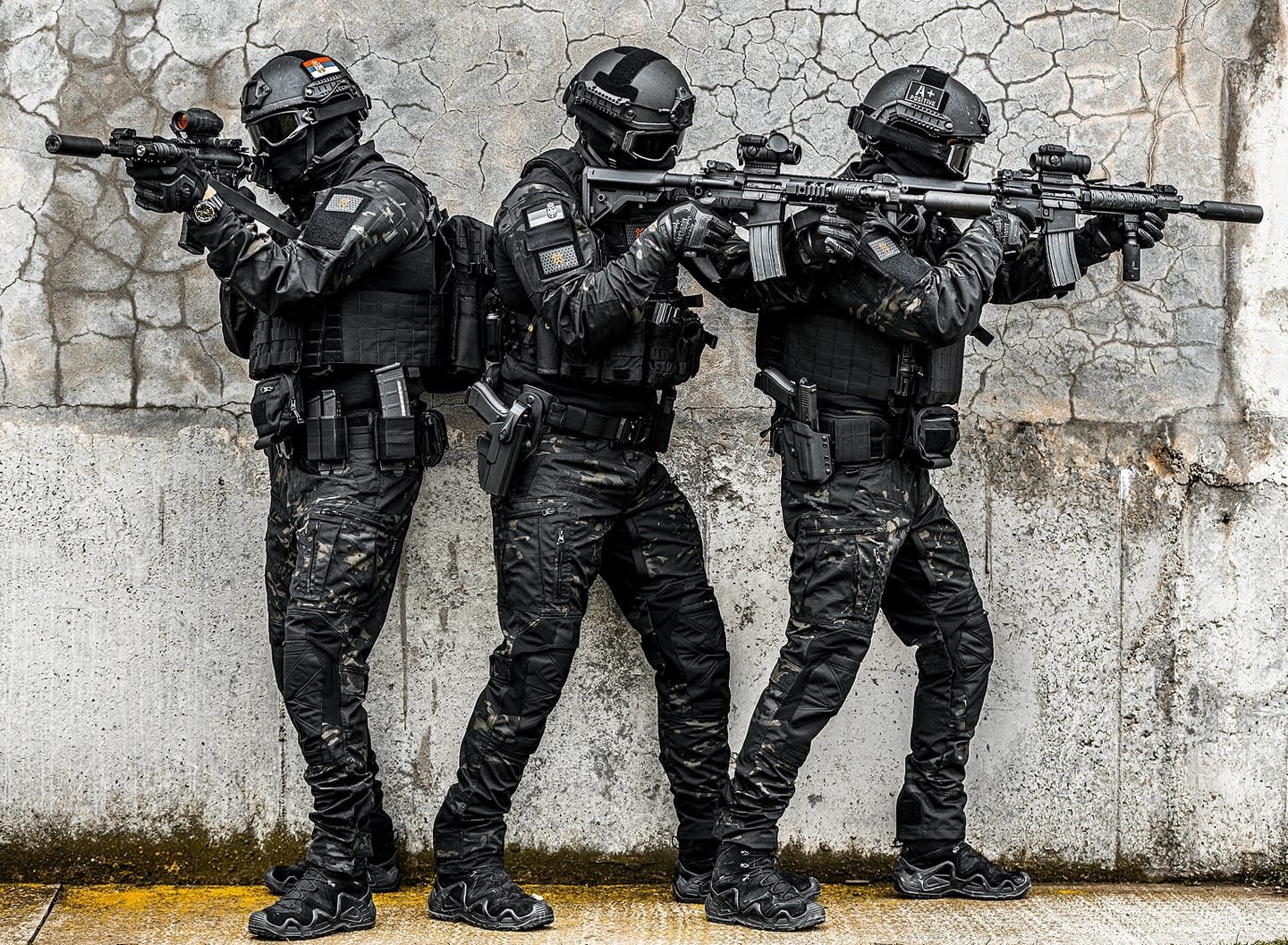 Multicam noir camo