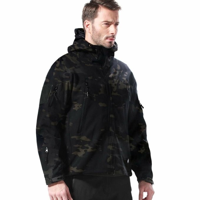 Black multicam softshell jacket “Veter”