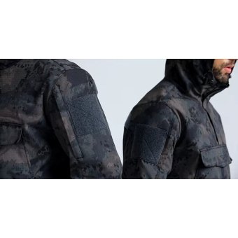 Atacs LE anorak windbreaker