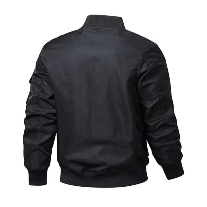 Bomber jacket cargo pockets