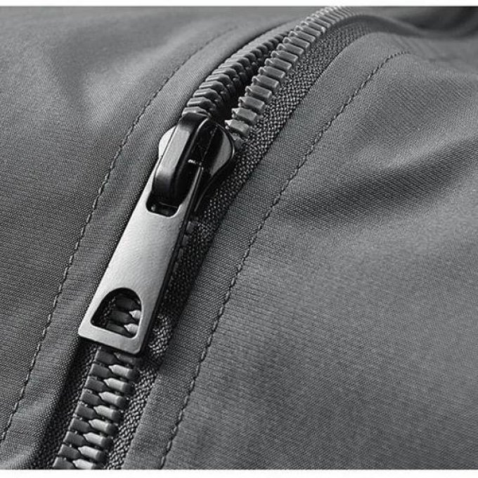 Bomber jacket cargo pockets with colar
