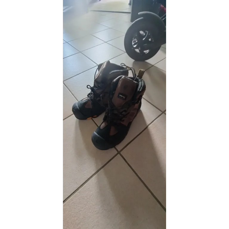 Bottes tactiques militaires à embout acier "Rooster" photo review