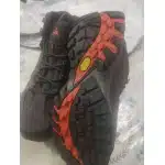 Bottes de randonnée en daim gris Hikeup photo review