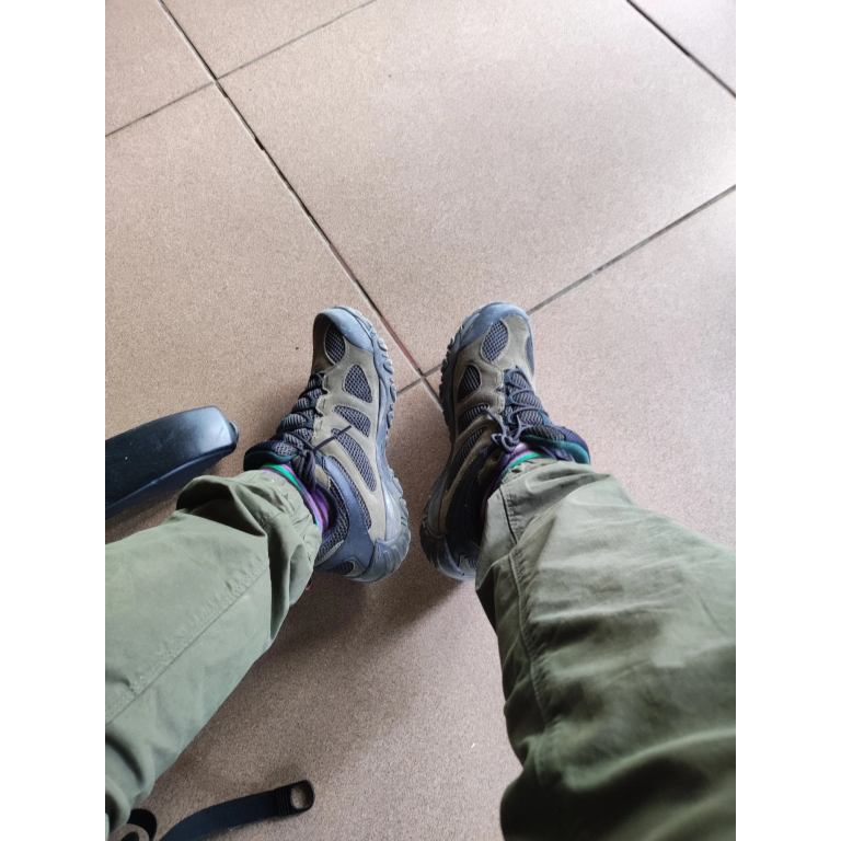 Chaussures outdoor tactiques Hikeup kaki photo review