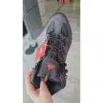 Bottes de randonnée en daim gris Hikeup photo review