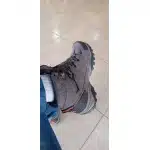 Bottes de randonnée en daim gris Hikeup photo review