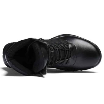 Lightweight black tactical boots