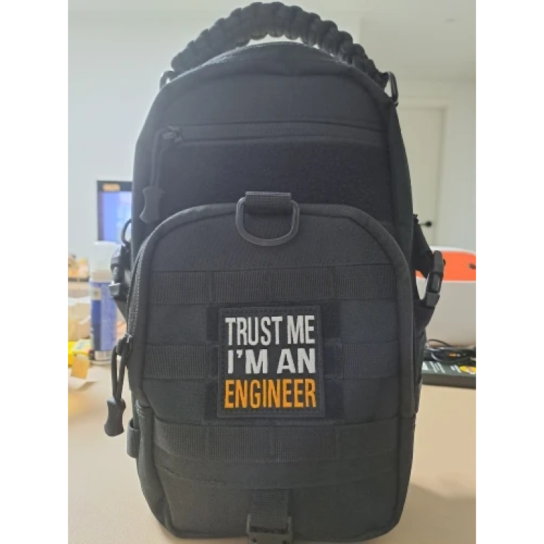 Sacoche à bandoulière tactique EDC photo review