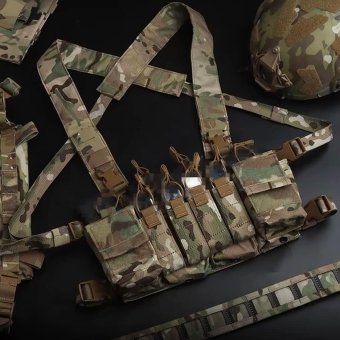 D3CRX chest rig with pistol pouches