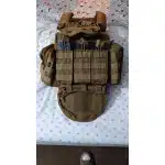 Gilet porte-plaques MOLLE avec pochettes photo review