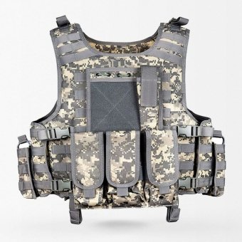 Gilet militaire avec pochettes pour chargeurs UCP