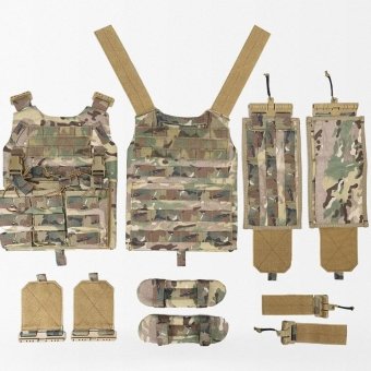 Tactical Plate Carrier With Mag Pouches