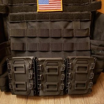 5.56 molle magazine pouch
