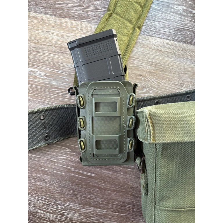 Pochette porte-chargeur MOLLE 5,56 mm photo review