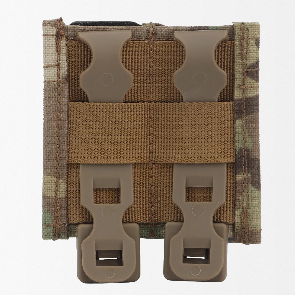 Double magazine pocket pouch