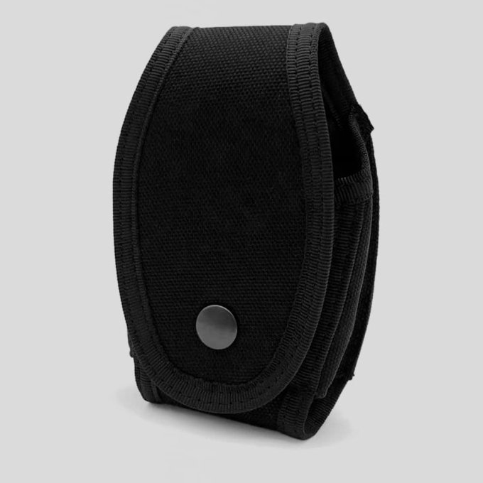 Handcuff pouch for duty belt