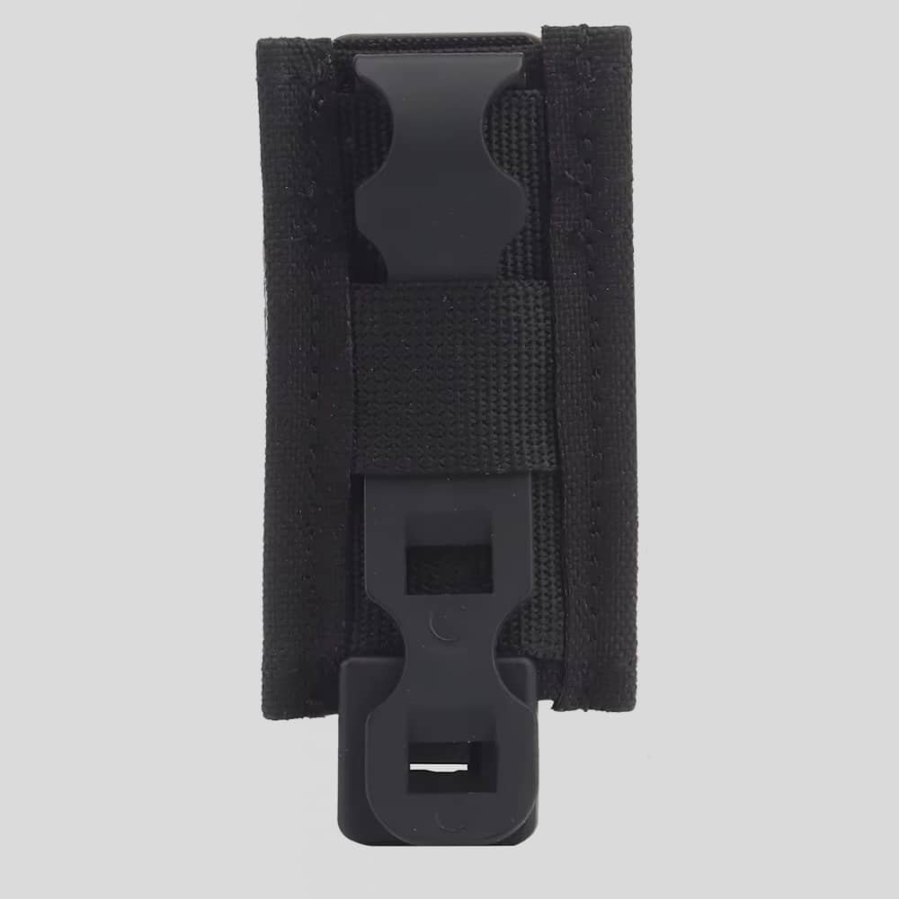 Single magazine pocket pouch