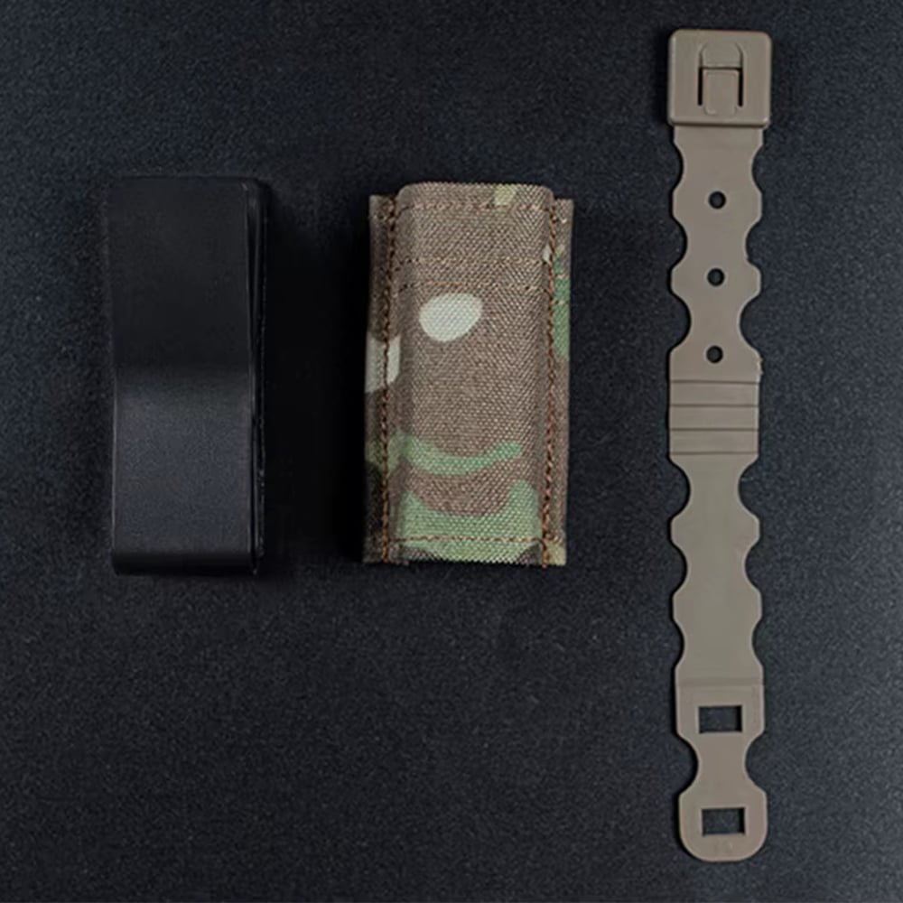 Single magazine pocket pouch