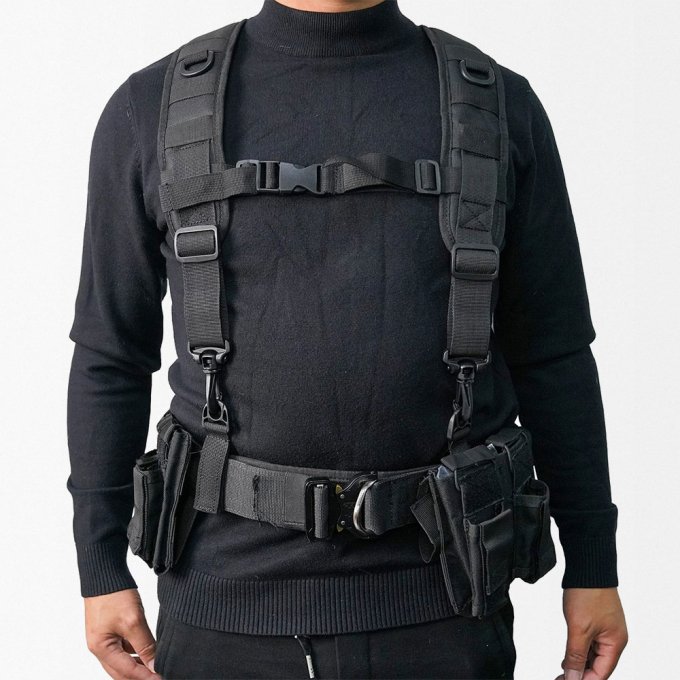 Tactical suspenders with wide backing