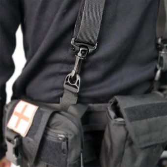 Tactical suspenders with wide backing