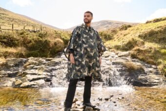 Comment laver un poncho militaire ?