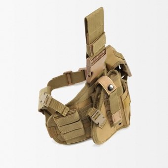 Drop leg holster with mag pouch