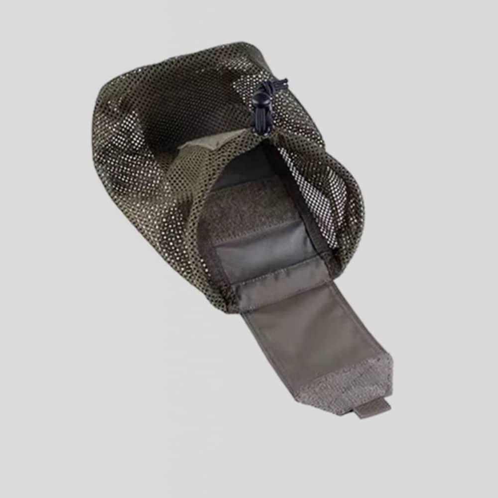 Mag net dump pouch