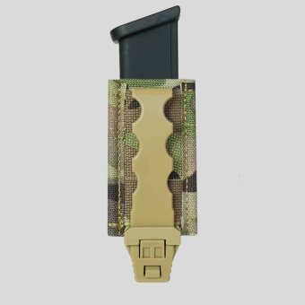 Single nylon magazine pouch with clip