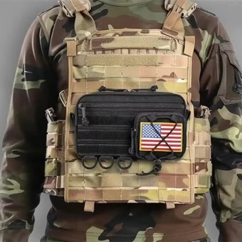 Tactical horizontal admin pouch