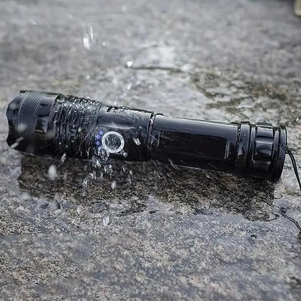Lampe torche tactique ultra puissante rechargeable – Image 4