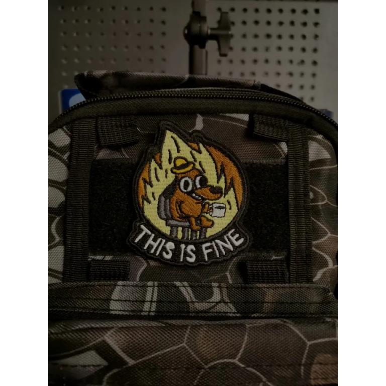 Patch meme drôle This is fine photo review
